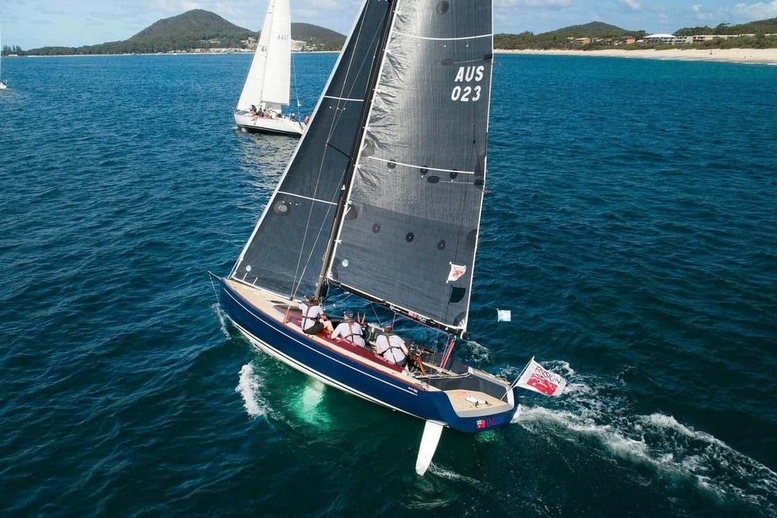 Tofinou 9.7 Sail Port Stephens